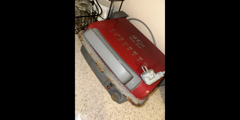 Sinbo tost makinası ızgaralı